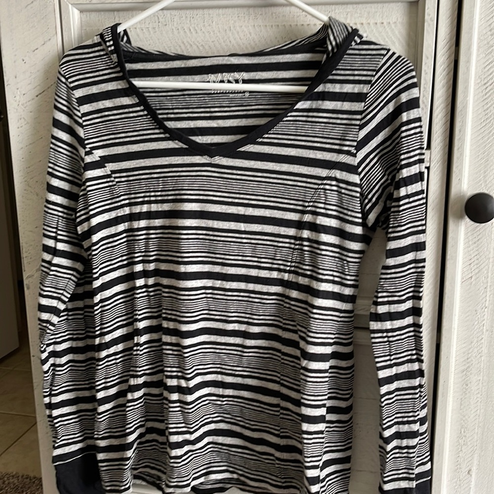 Andrew Marc size small!